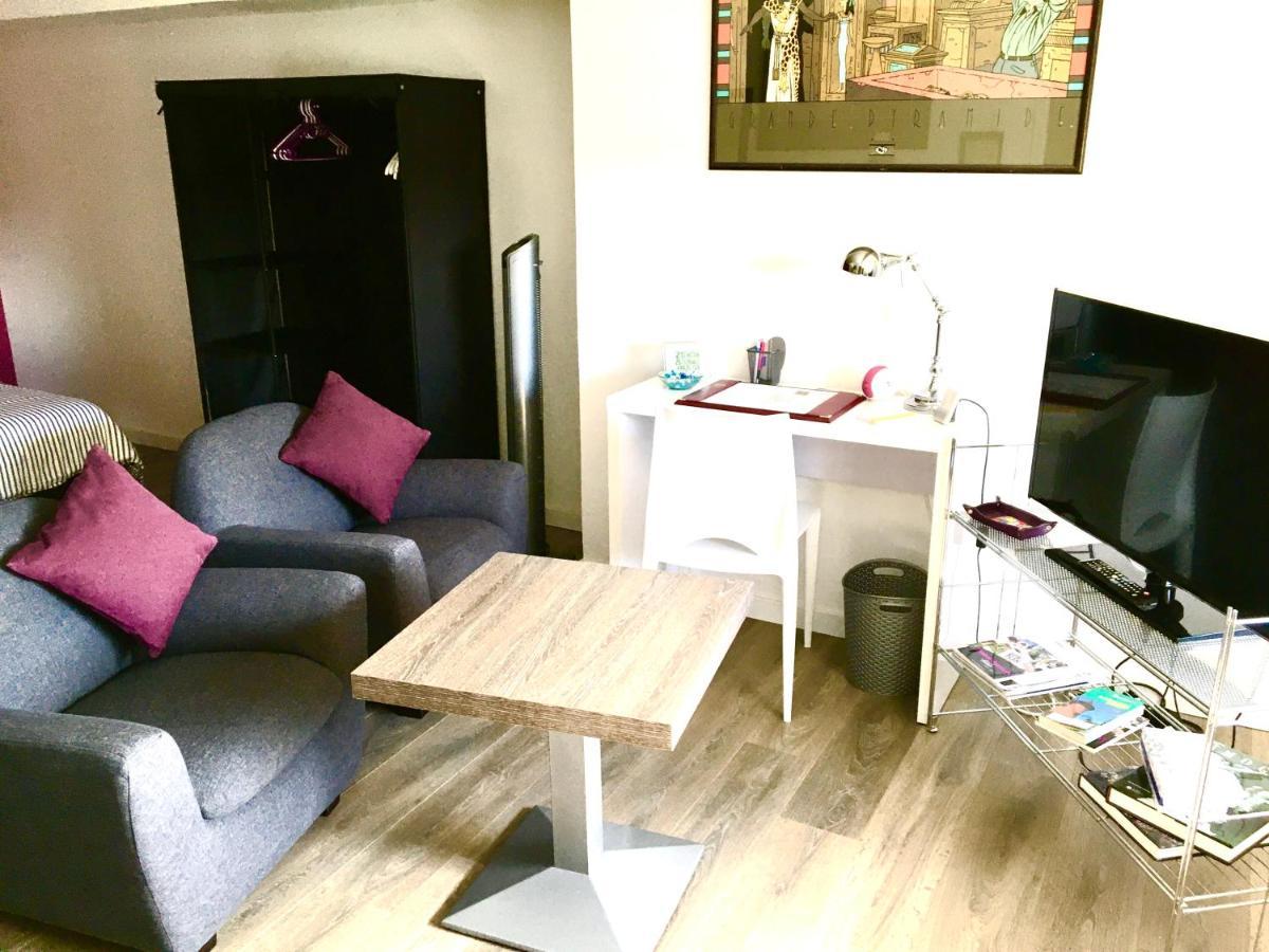 Les Chambres Lauryvan Saint-Junien Exteriör bild