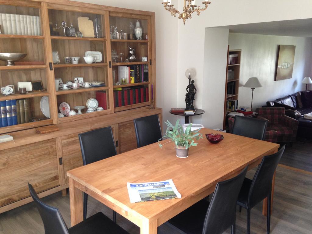 Les Chambres Lauryvan Saint-Junien Rum bild