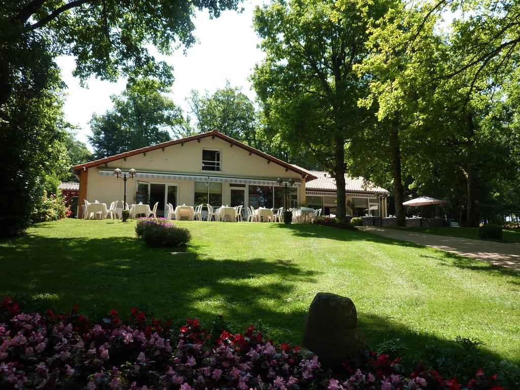 Les Chambres Lauryvan Saint-Junien Exteriör bild